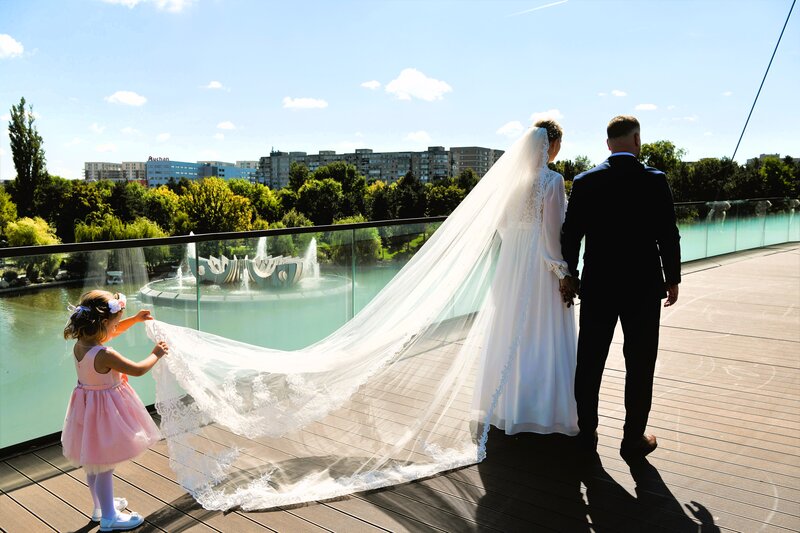 Servicii foto-video pentru nunti, botez, sau alte evenimente private