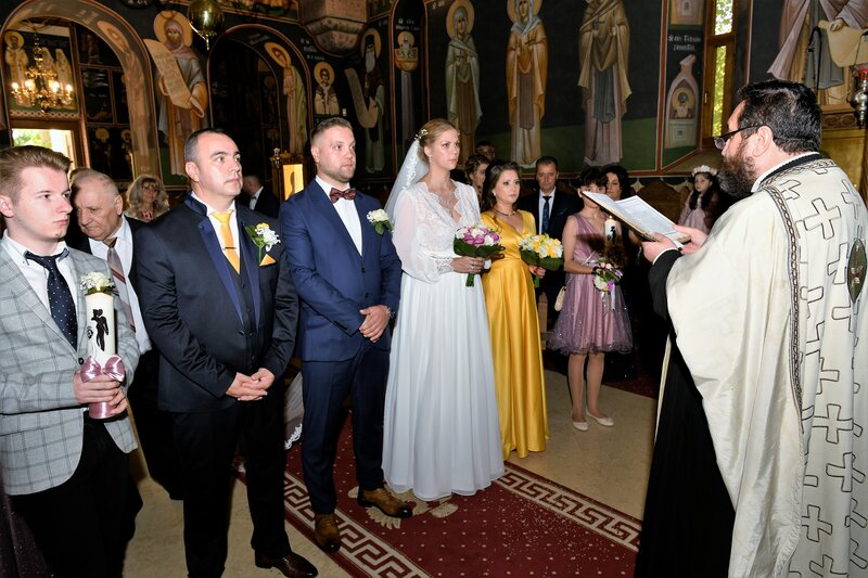 Servicii foto-video pentru nunti, botez, sau alte evenimente private