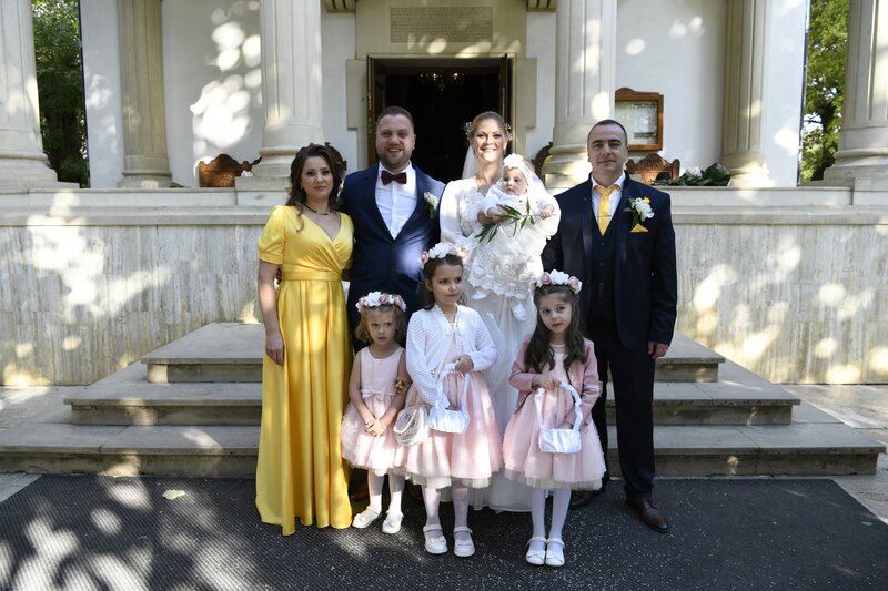 Servicii foto-video pentru nunti, botez, sau alte evenimente private